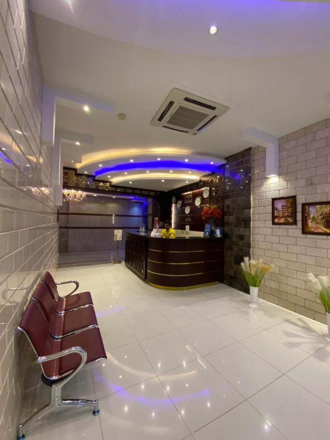 Aljawhara Inn Hotel 锡卜 外观 照片