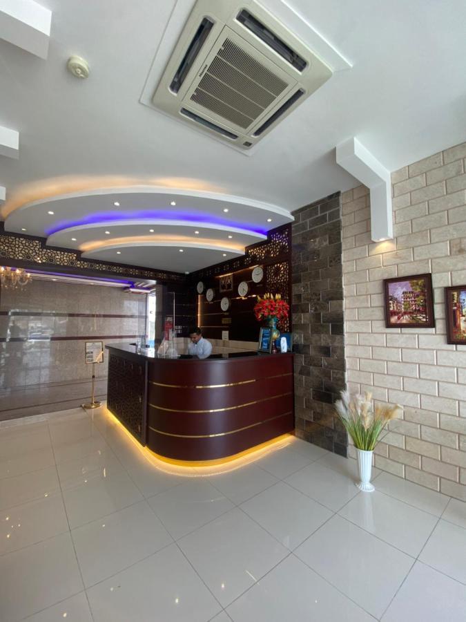 Aljawhara Inn Hotel 锡卜 外观 照片