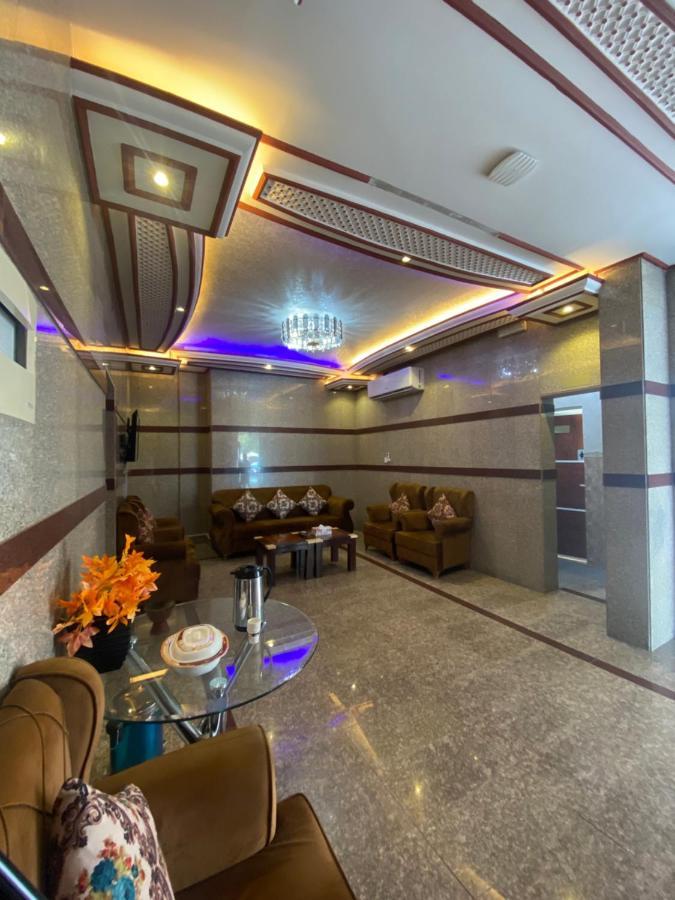 Aljawhara Inn Hotel 锡卜 外观 照片